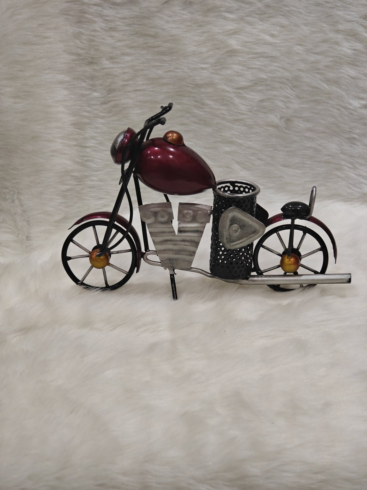 Bike Pen Stand - Handcrafted Decor