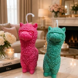.  🕯️ Alpaca Wax Candle – Handcrafted Decorative Candle
