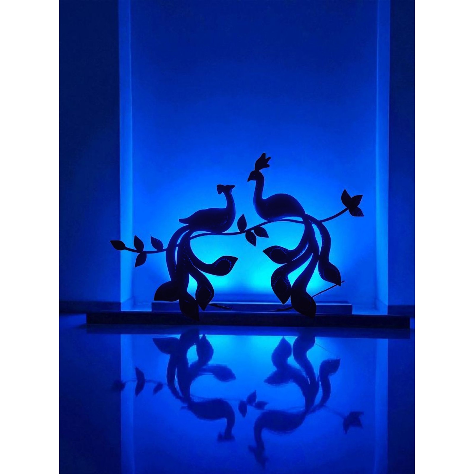 Peacock Light โ view 4