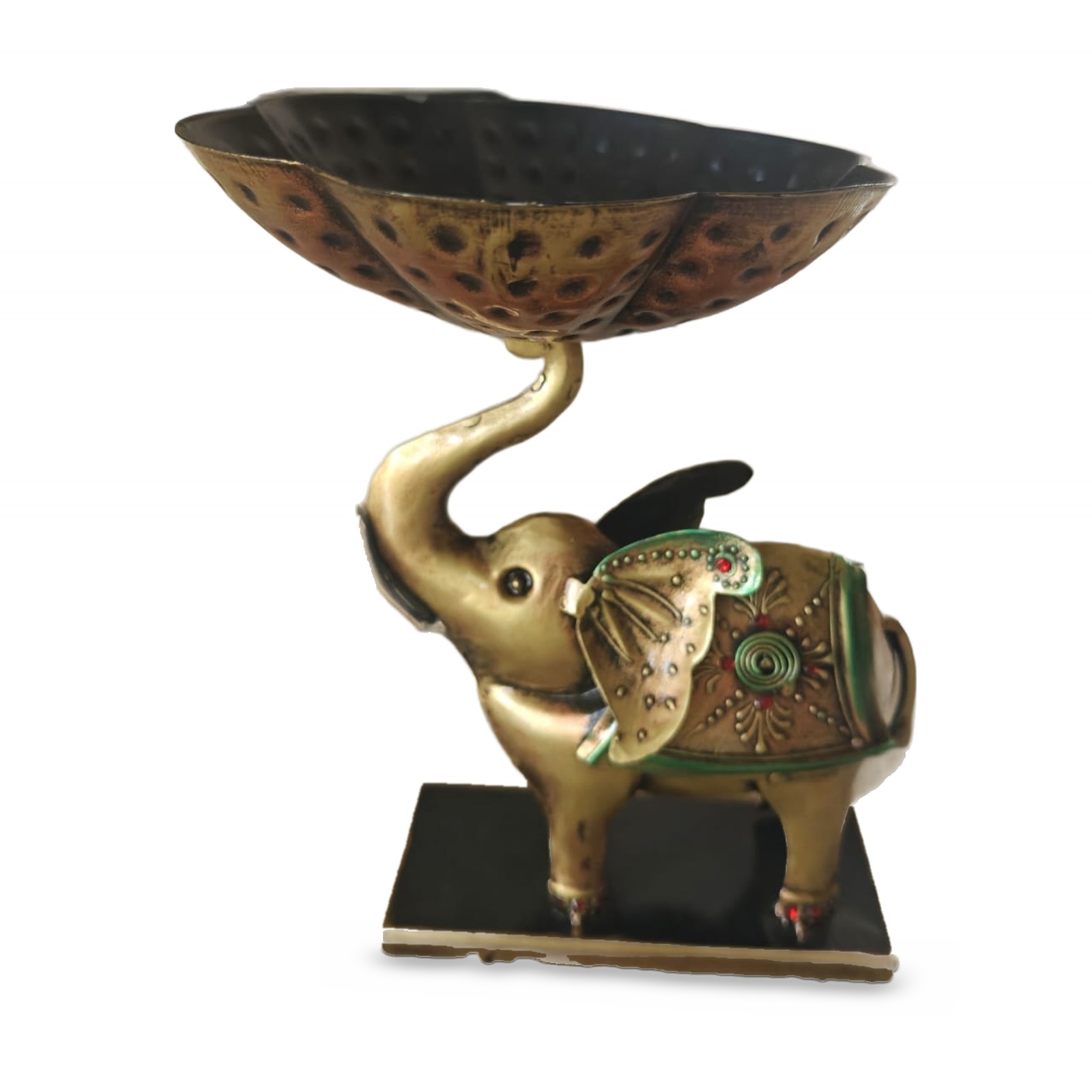 Gajraj elephant urli, dry fruit bowl on the trunk
