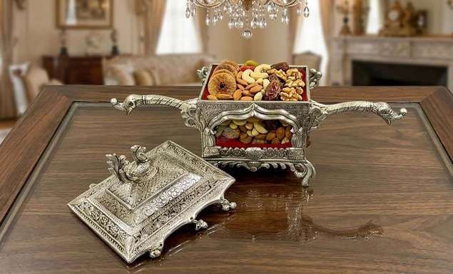 Rajsi Palki Dry Fruit Box, Premloom Envision